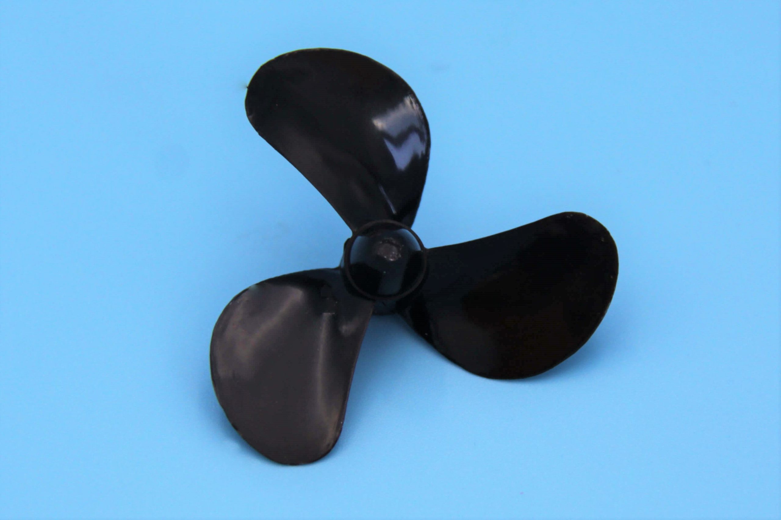 shop-the-official-online-store-of-schiffsschraube-3-blatt-50-mm-links-m4-best-nr-2308-50l-on-sale_0.jpg