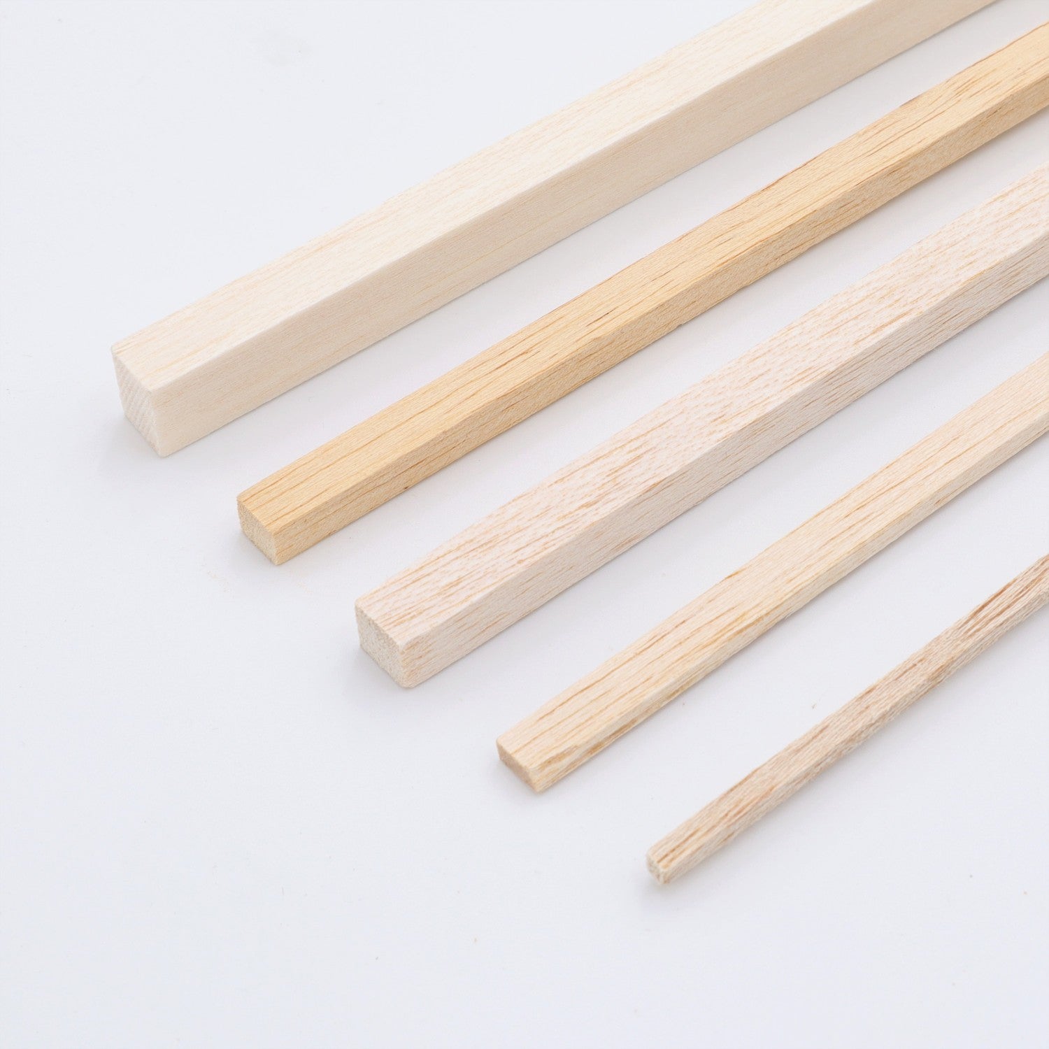 the-official-site-for-authentic-balsa-vierkantleisten-4x8mm-lange-1-000mm-ve-1-stck-best-nr-661-4×8-fashion_0.jpg